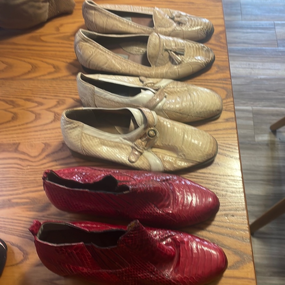 Stacy Adams and Giorgio Brutini Size 9.5 mens